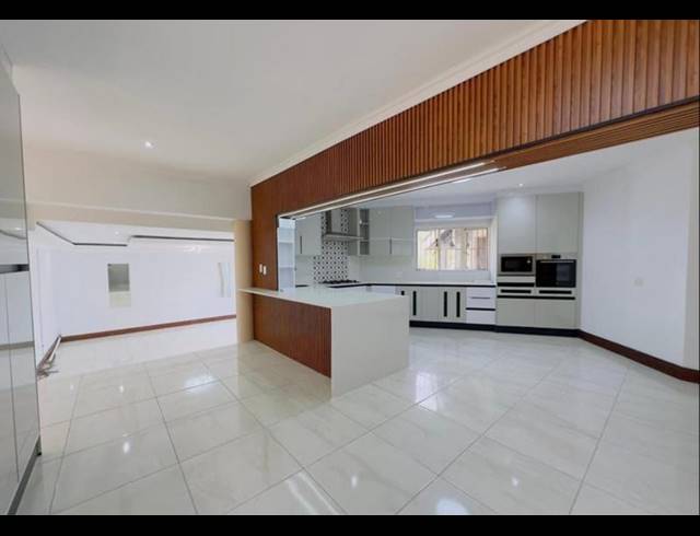 4 BEDROOM HOUSE FOR SALE IN MULBARTON